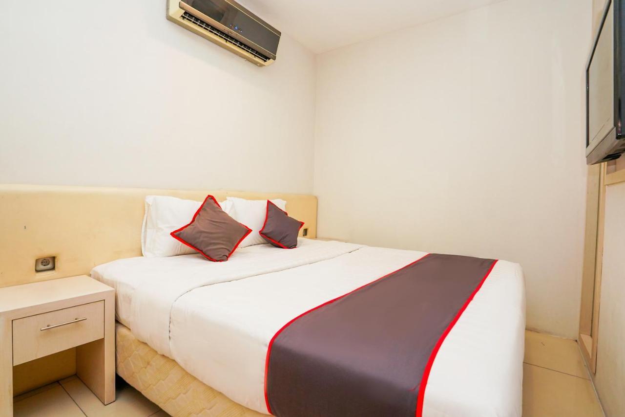 Collection O 29 Twin Tower Hotel Surabaya Kültér fotó