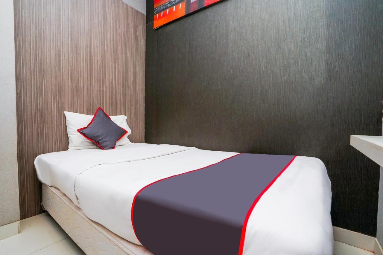 Collection O 29 Twin Tower Hotel Surabaya Kültér fotó